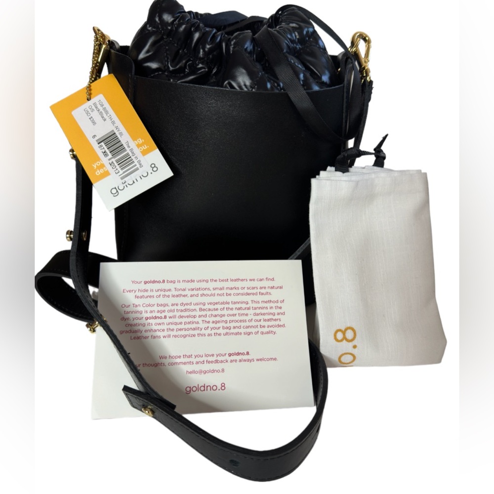 NWT Goldno.8 “The Bag in Bag leather crossbody bag Comes/W dust bag. Retail $395